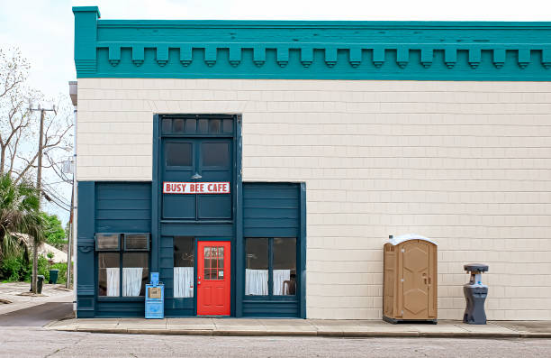 Best Porta potty delivery and setup  in New Berlin, WI